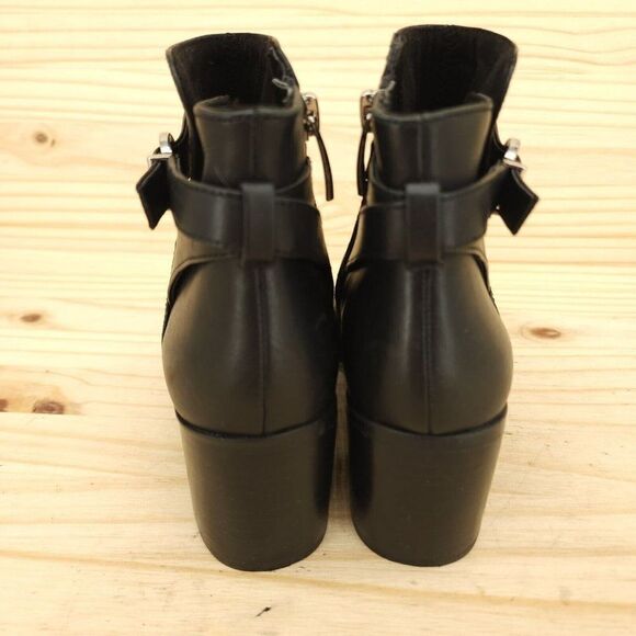 Essex Lane Womens Ankle Boots 6.5 Black Leather Elegant Chic Buckle Strap Bootie - Picture 4 of 9